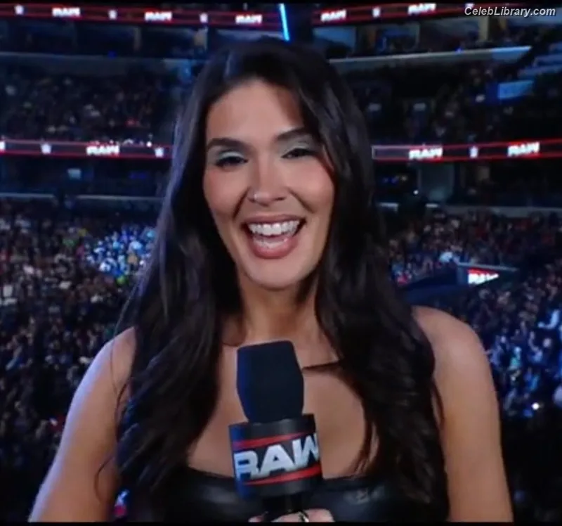 Cathy Kelley photo 1 of 1427