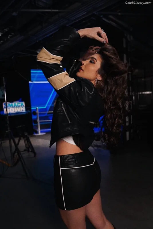 Cathy Kelley photo 10 of 1427