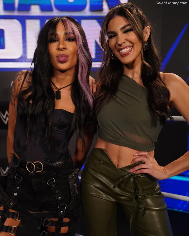 Cathy Kelley photo 16 of 1427