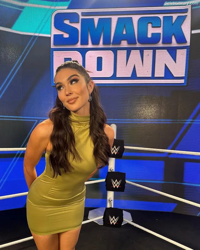 Cathy Kelley photo 7 of 1427