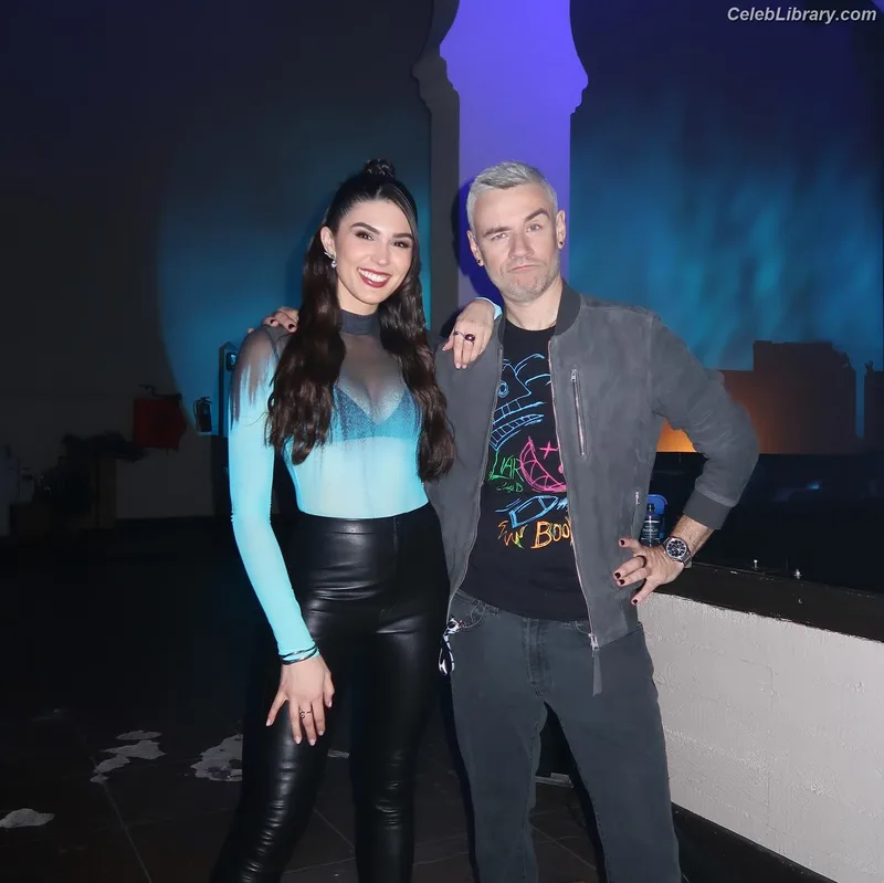 Cathy Kelley photo 5 of 1427