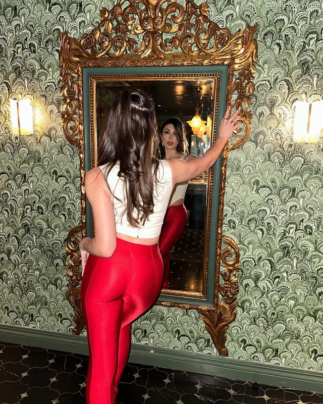 Cathy Kelley photo 2 of 1427