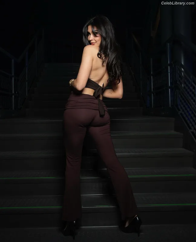 Cathy Kelley photo 16 of 1427