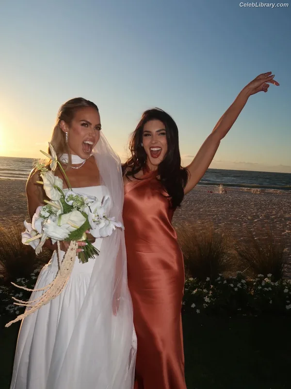 Cathy Kelley photo 10 of 1427