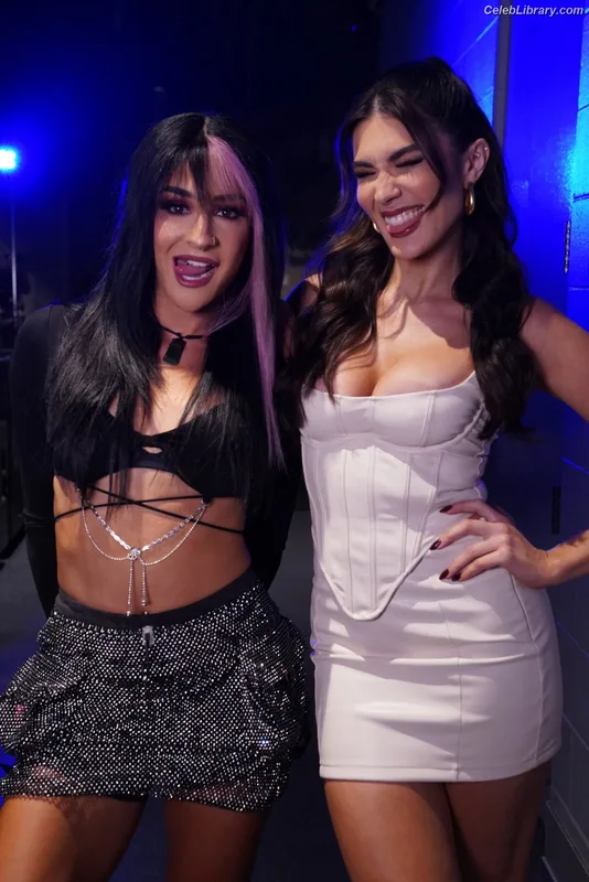 Cathy Kelley photo 18 of 1427