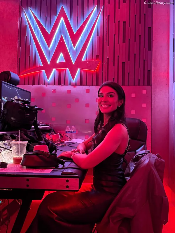 Cathy Kelley photo 14 of 1427