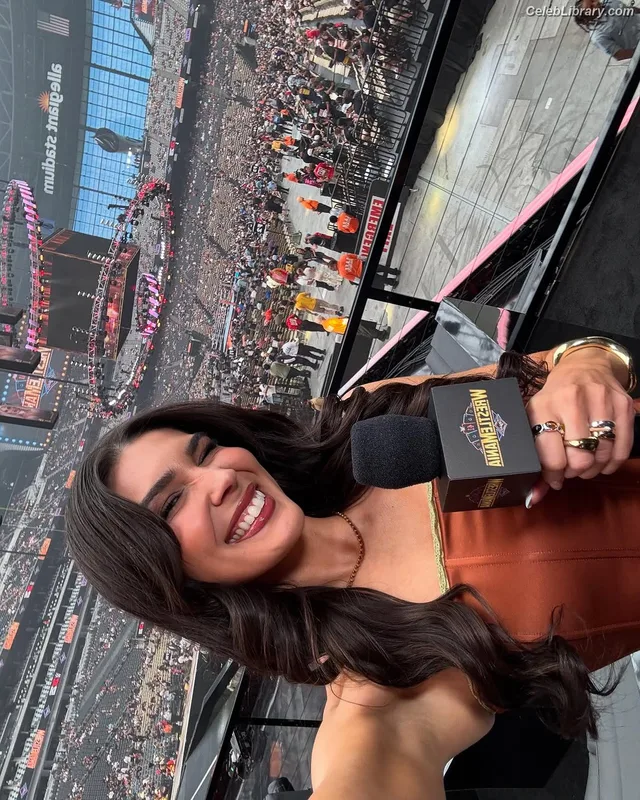 Cathy Kelley photo 19 of 1427
