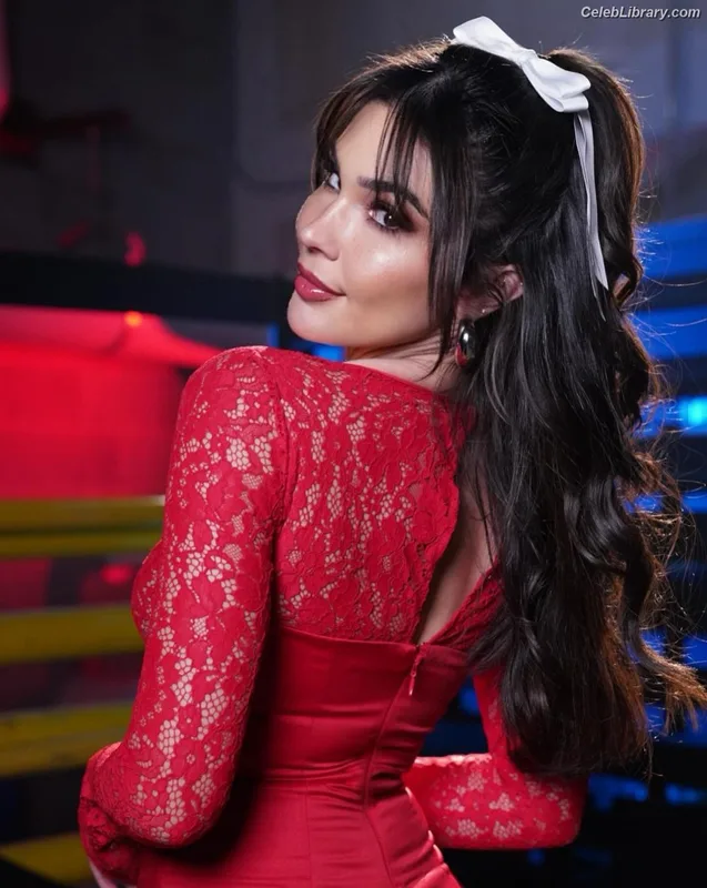 Cathy Kelley photo 22 of 1427