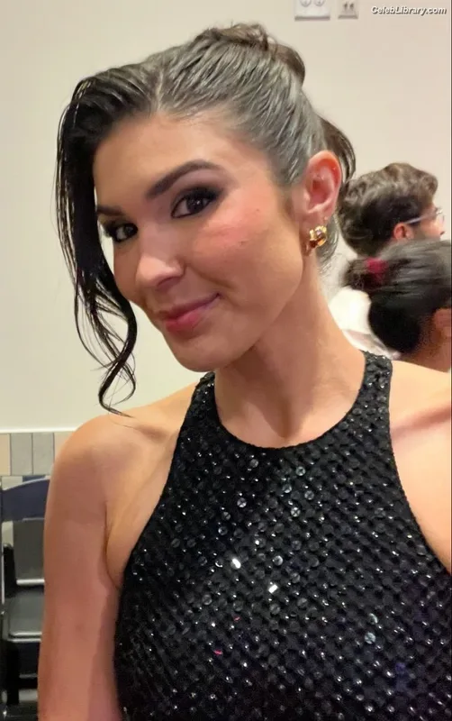 Cathy Kelley photo 4 of 1427