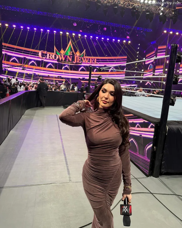 Cathy Kelley photo 9 of 1427