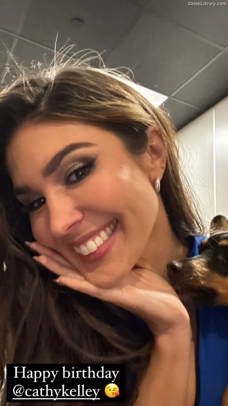Cathy Kelley photo 6 of 1427