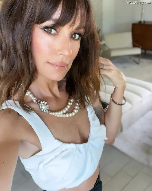 Catt Sadler photo 13 of 18