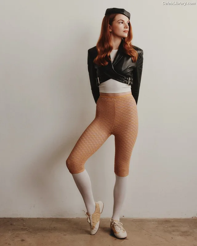 Ceara Coveney photo 20 of 47