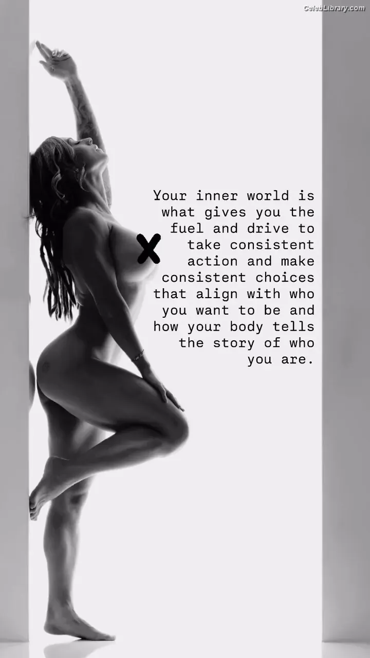 Celeste Bonin photo 19 of 684