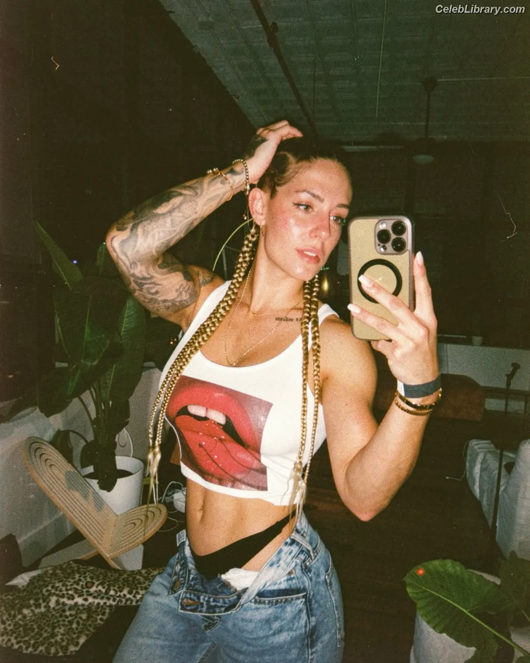 Celeste Bonin photo 20 of 684