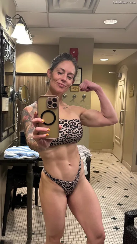 Celeste Bonin photo 24 of 681