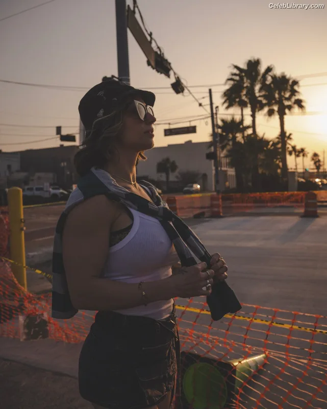 Celeste Bonin photo 2 of 681