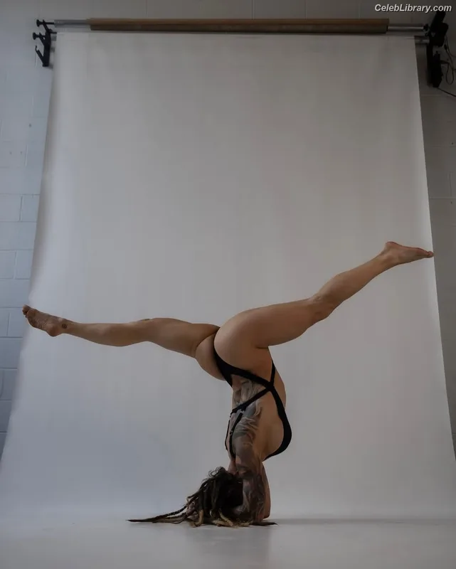 Celeste Bonin photo 12 of 681
