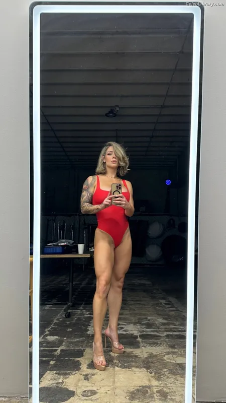 Celeste Bonin photo 1 of 681