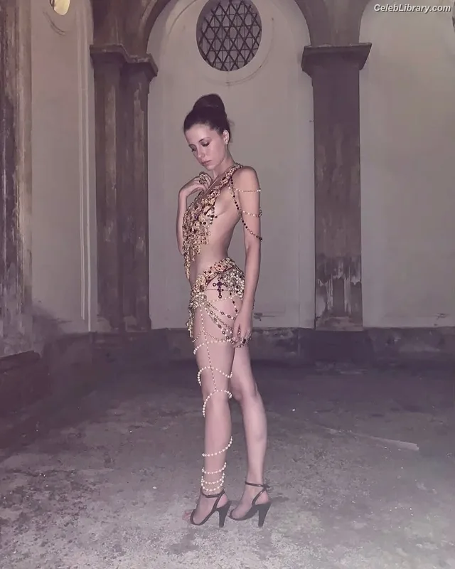 Celeste Dalla Porta photo 12 of 43