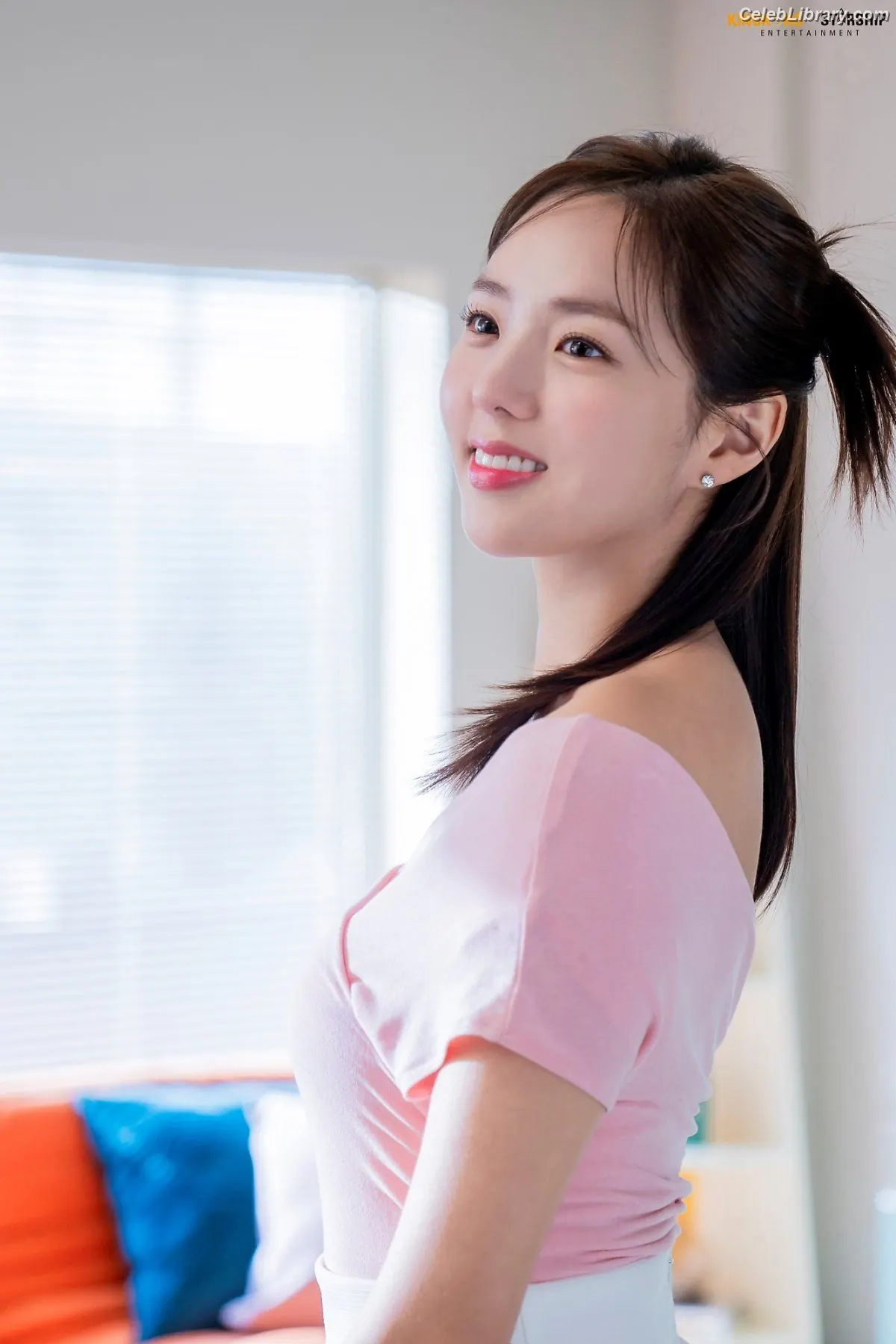 Chae Soo-bin 채수빈 Soobinms photo 4 of 75