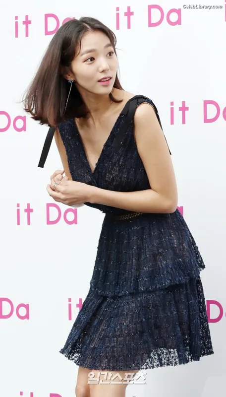 Chae Soo-bin 채수빈  Soobinms photo 3 of 76