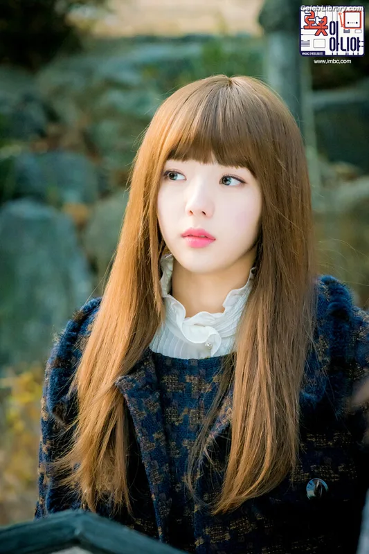Chae Soo-bin 채수빈  Soobinms photo 24 of 76