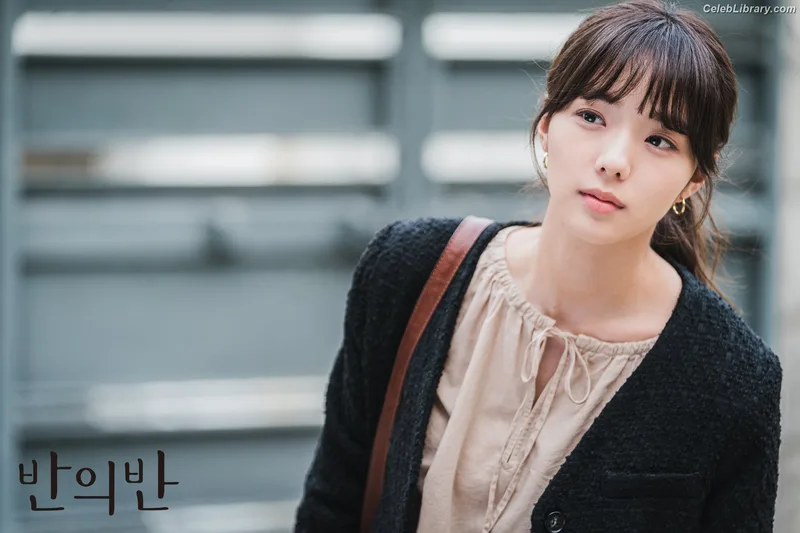 Chae Soo-bin 채수빈  Soobinms photo 13 of 76