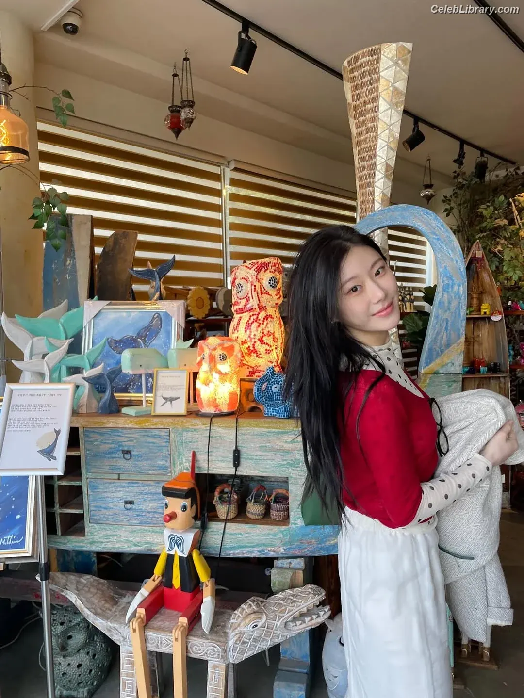 Chaeryeong - ITZY (채령) photo 22 of 659