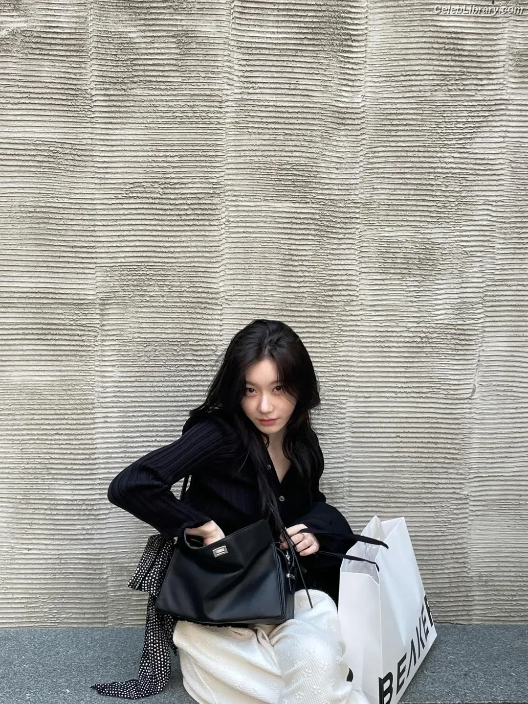 Chaeryeong - ITZY (채령) photo 12 of 659
