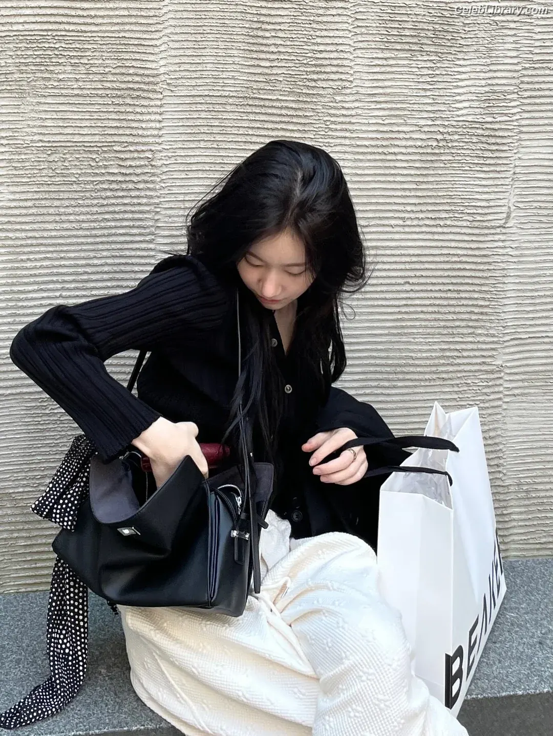 Chaeryeong - ITZY (채령) photo 23 of 659