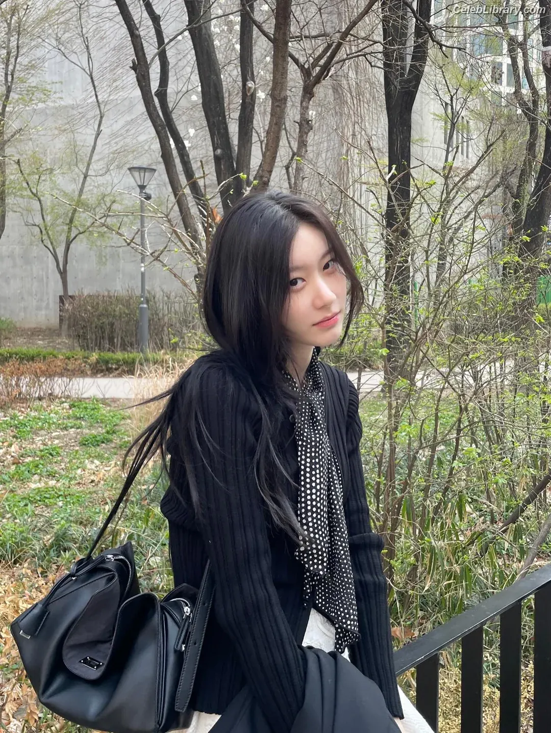 Chaeryeong - ITZY (채령) photo 9 of 659