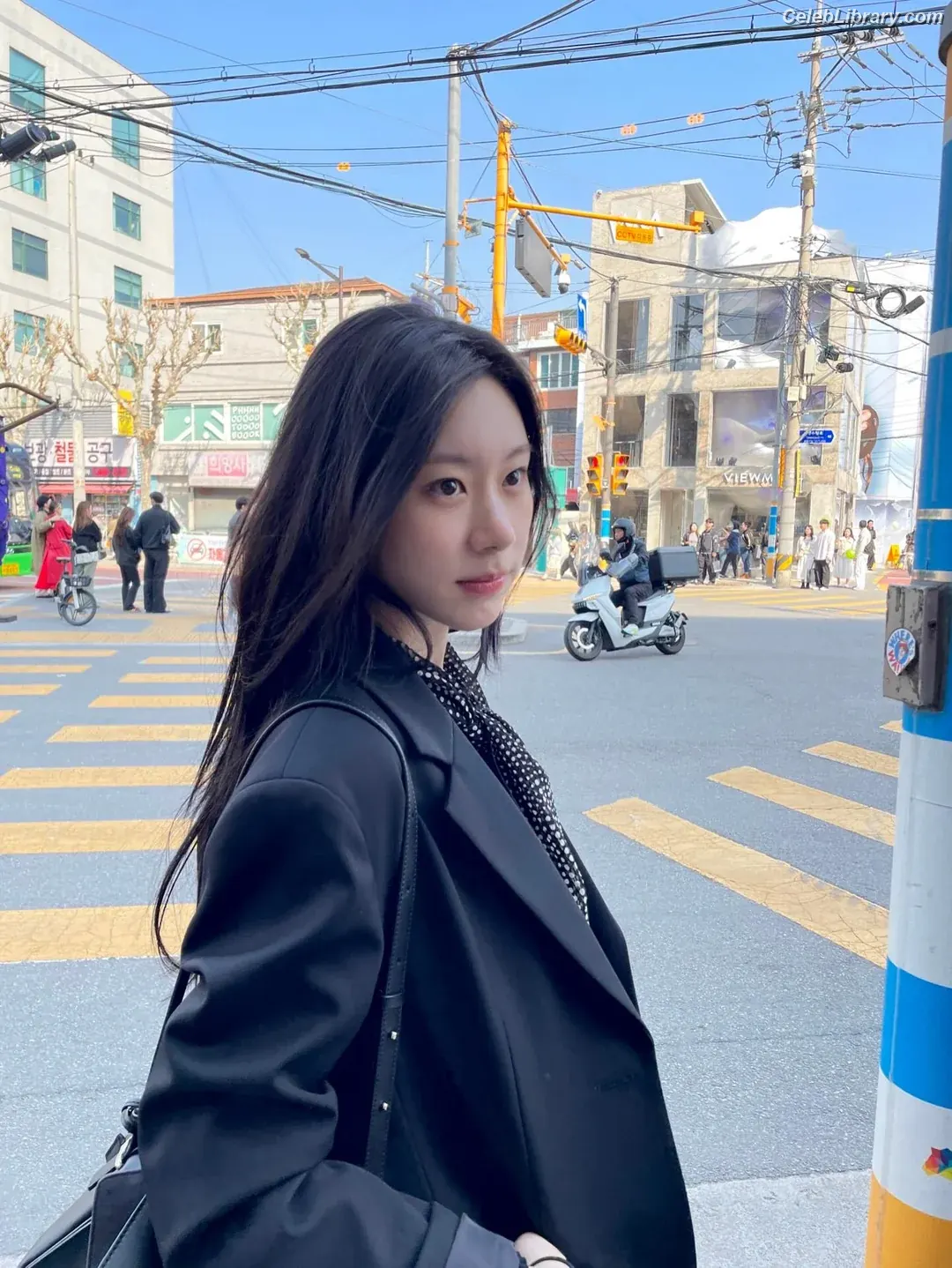 Chaeryeong - ITZY (채령) photo 11 of 659