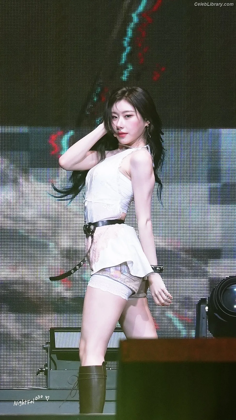 Chaeryeong - ITZY (채령) photo 24 of 659