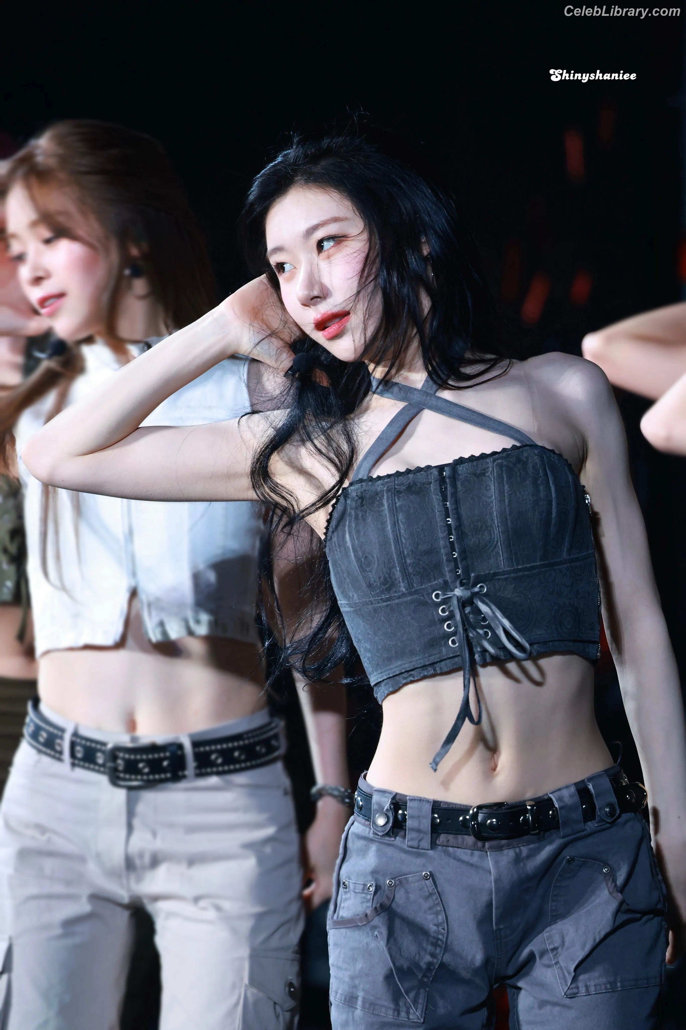 Chaeryeong - ITZY (채령) photo 11 of 659