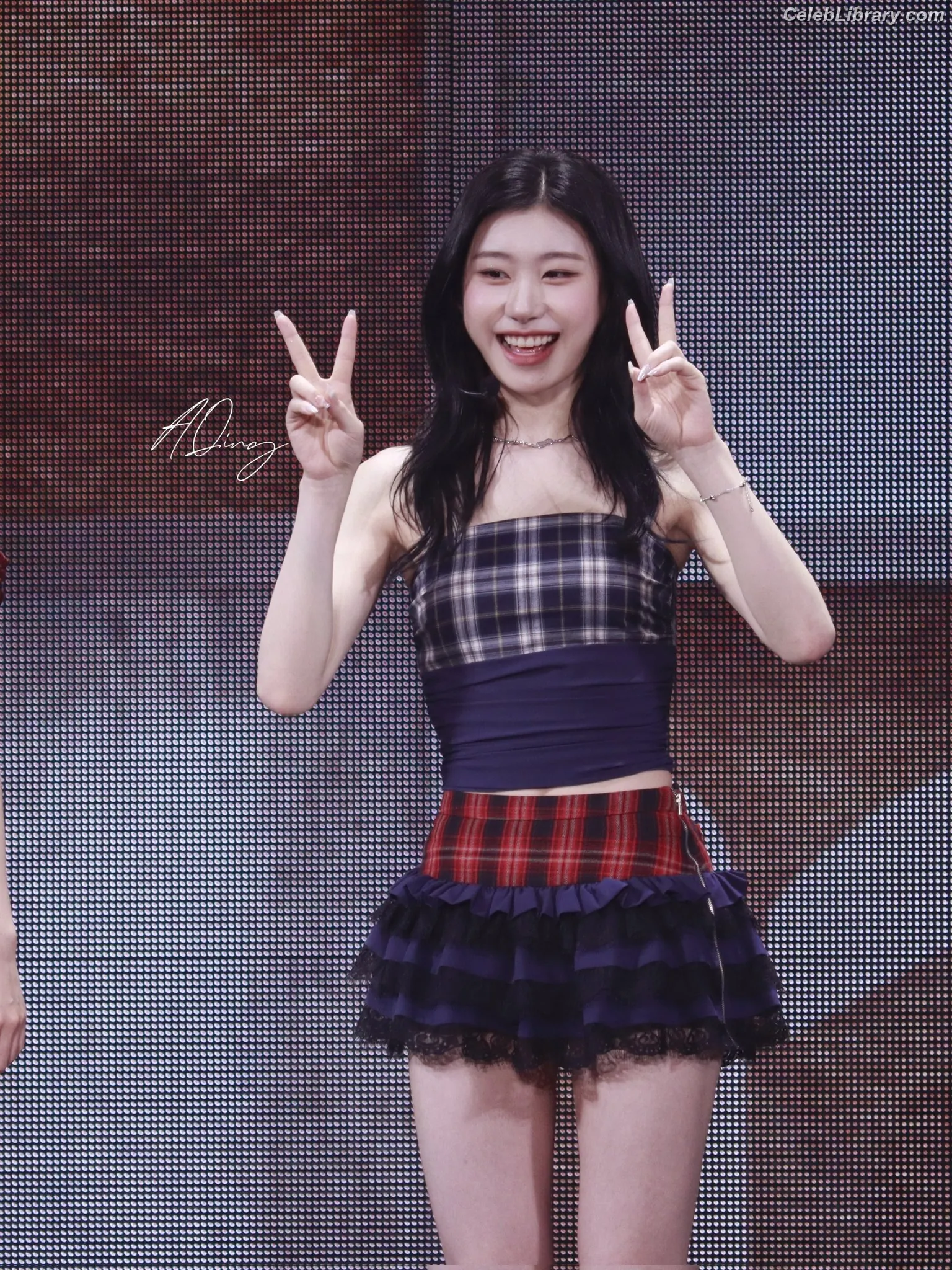 Chaeryeong - ITZY (채령) photo 5 of 659