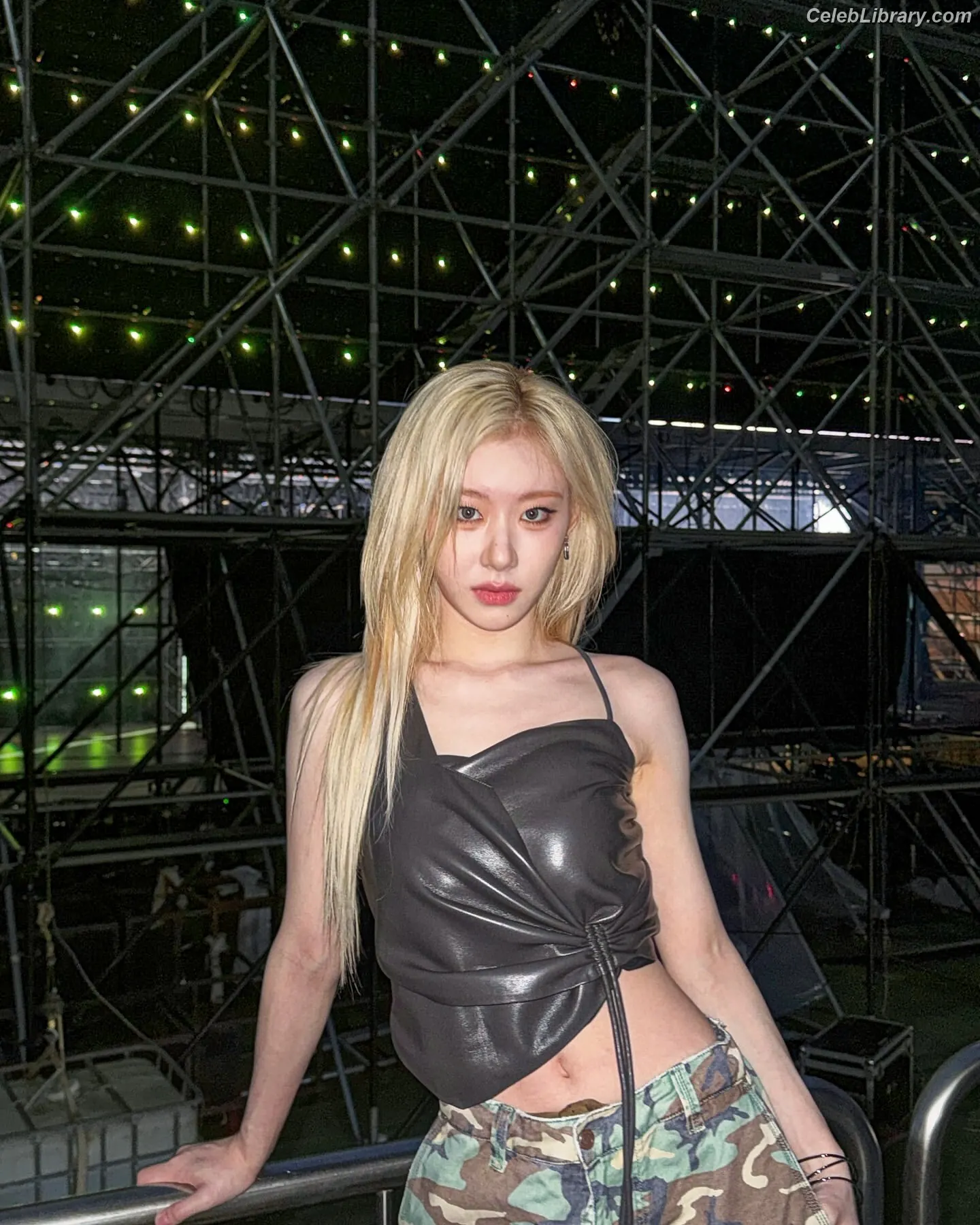Chaeryeong - ITZY (채령) photo 6 of 659