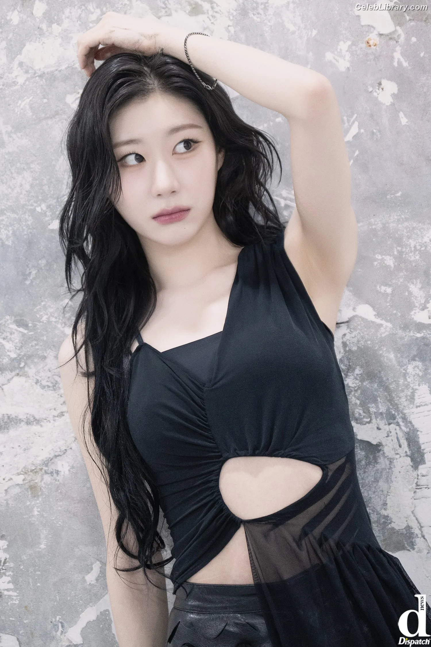 Chaeryeong - ITZY (채령) photo 5 of 659
