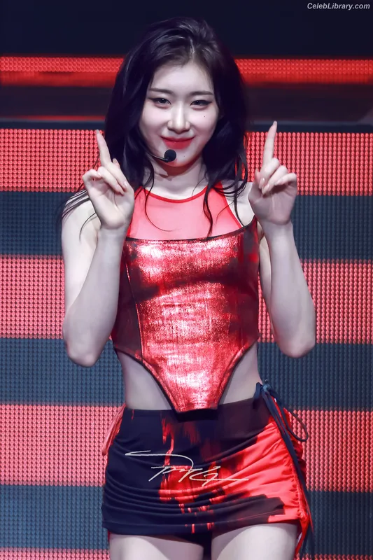 Chaeryeong - ITZY (채령) photo 24 of 660