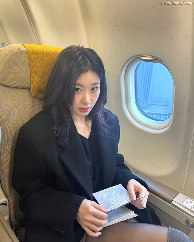 Chaeryeong - ITZY (채령) photo 15 of 660