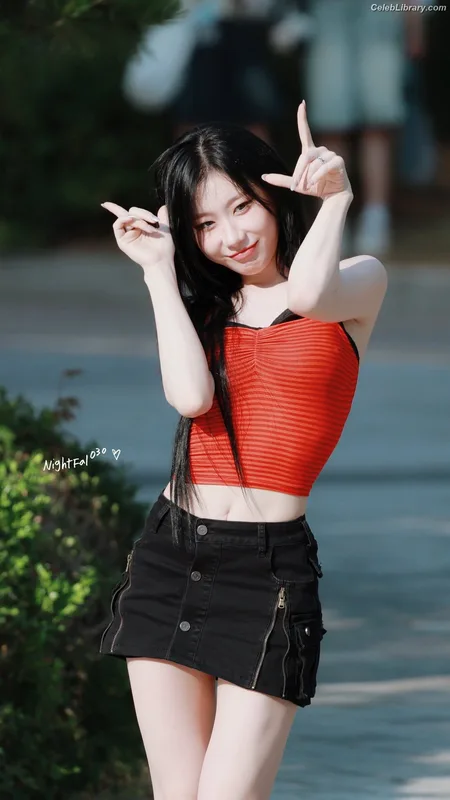 Chaeryeong - ITZY (채령) photo 8 of 660