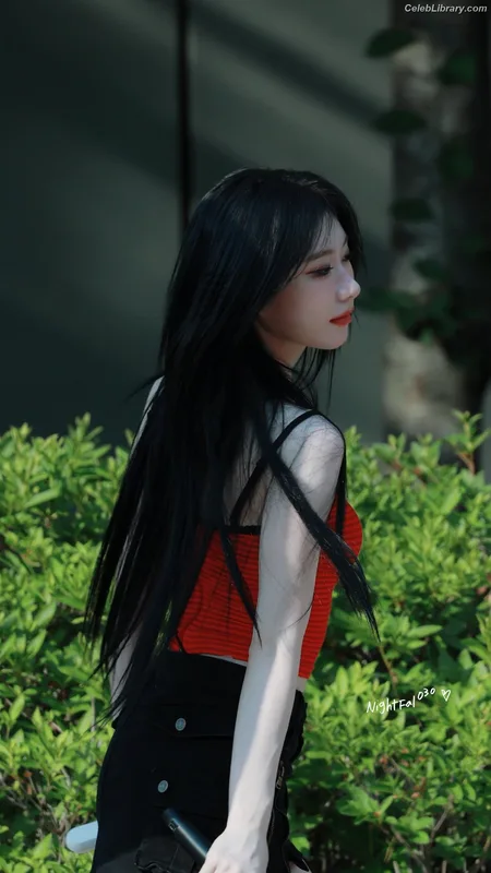 Chaeryeong - ITZY (채령) photo 10 of 660