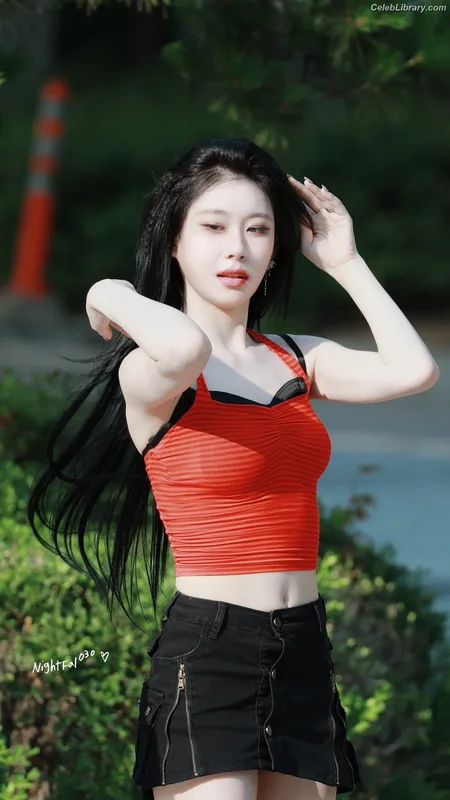 Chaeryeong - ITZY (채령) photo 12 of 660