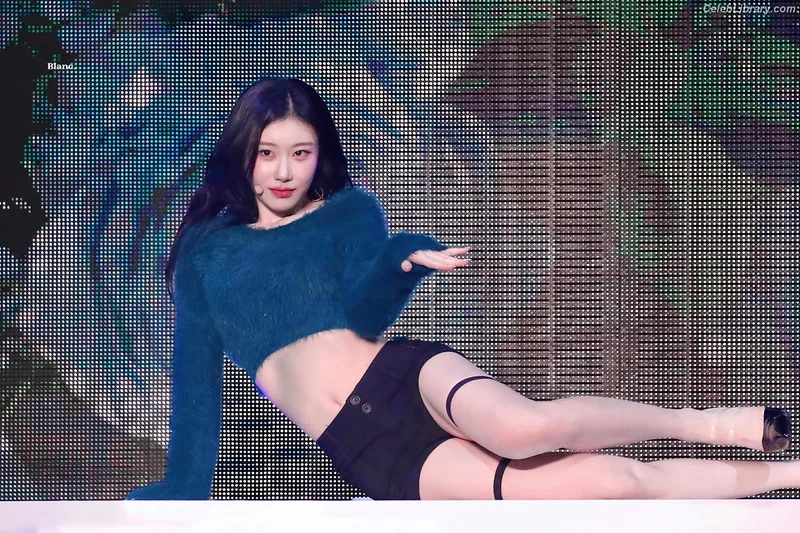 Chaeryeong - ITZY (채령) photo 20 of 660