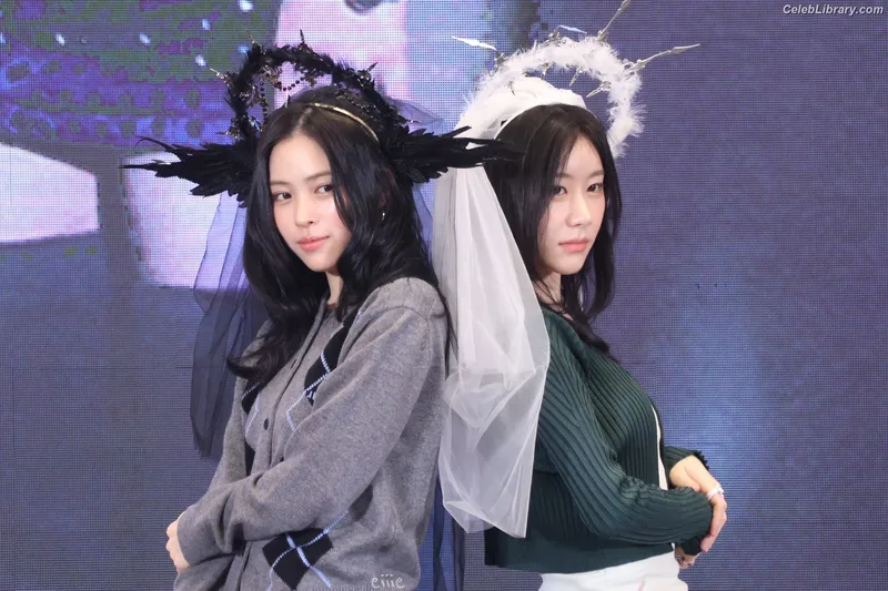 Chaeryeong - ITZY (채령) photo 18 of 660