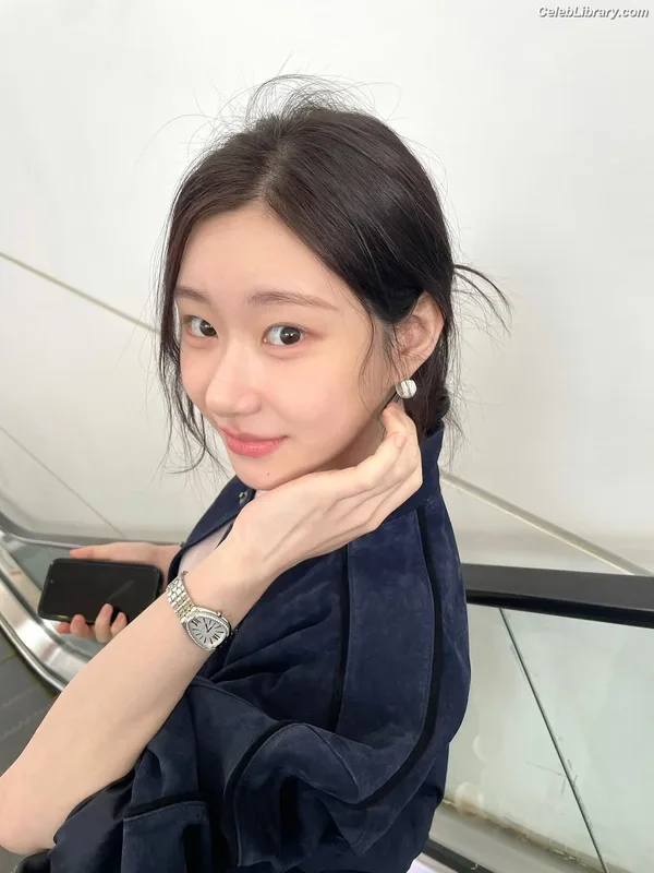 Chaeryeong - ITZY (채령) photo 10 of 660
