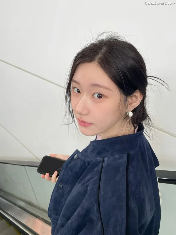 Chaeryeong - ITZY (채령) photo 19 of 660