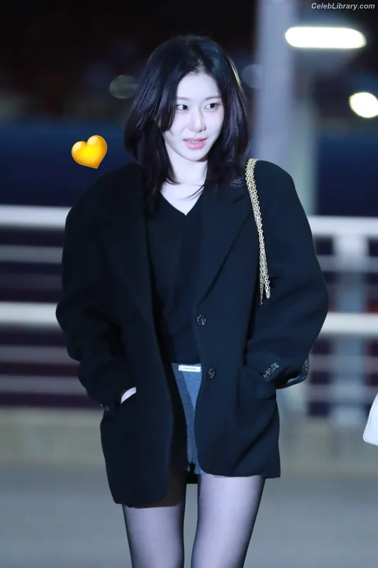 Chaeryeong - ITZY (채령) photo 22 of 660