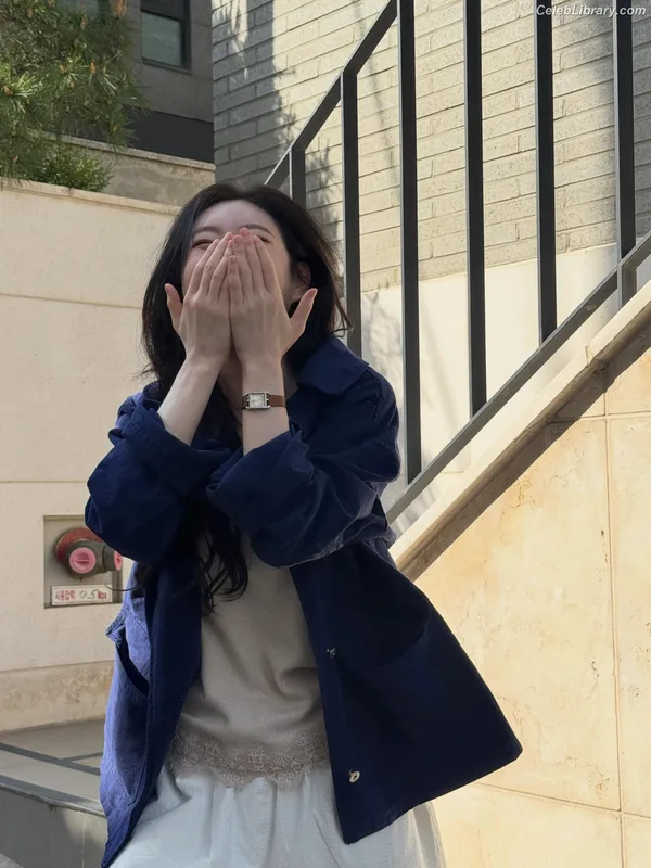 Chaeryeong - ITZY (채령) photo 3 of 660