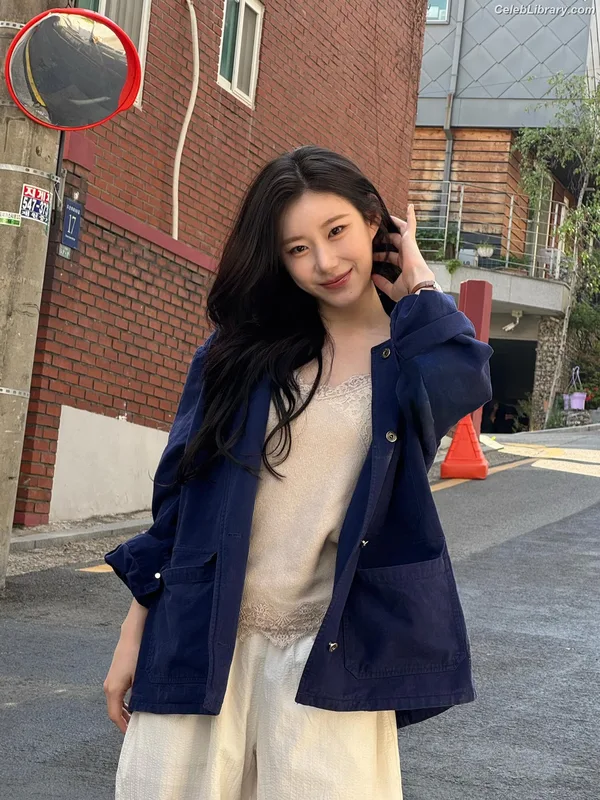 Chaeryeong - ITZY (채령) photo 10 of 660